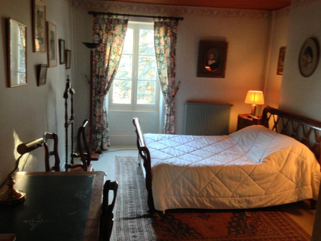 مبيت وإفطار Ardenais Domaine De Vilotte الغرفة الصورة